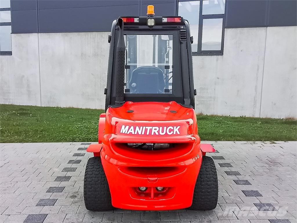  Manitruck D 30 Diesel trucks
