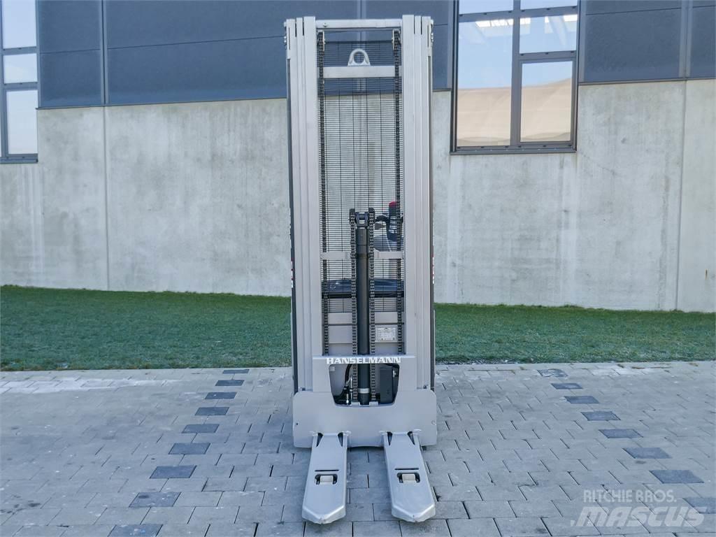 Still EXV 14i Pedestrian stacker