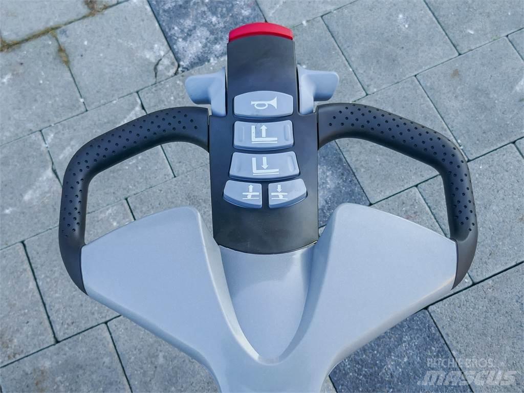 Still EXV 14i Pedestrian stacker