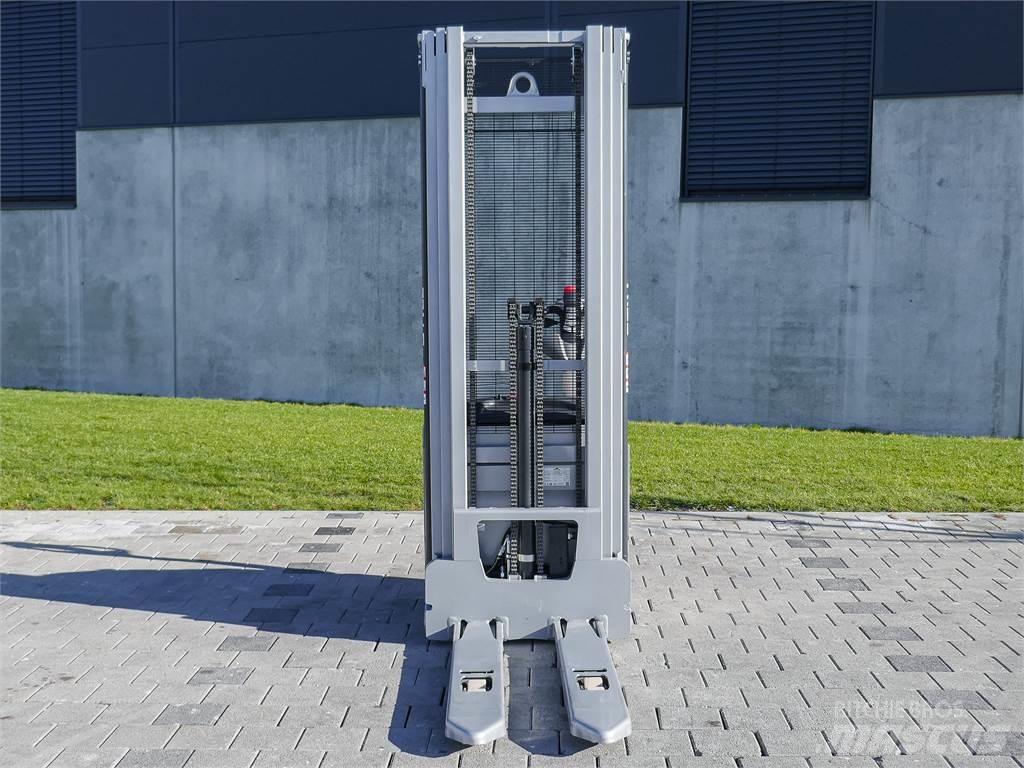 Still EXV 14i Pedestrian stacker