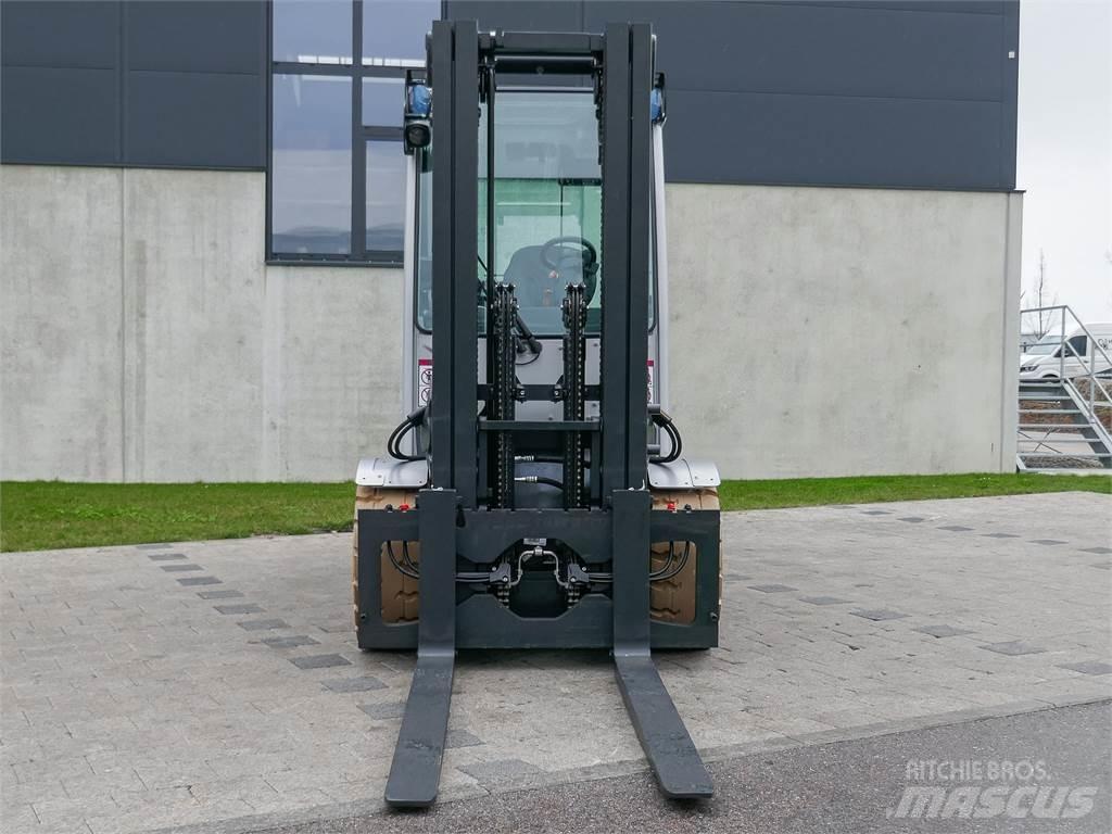 Still RX 60-50 Electric forklift trucks