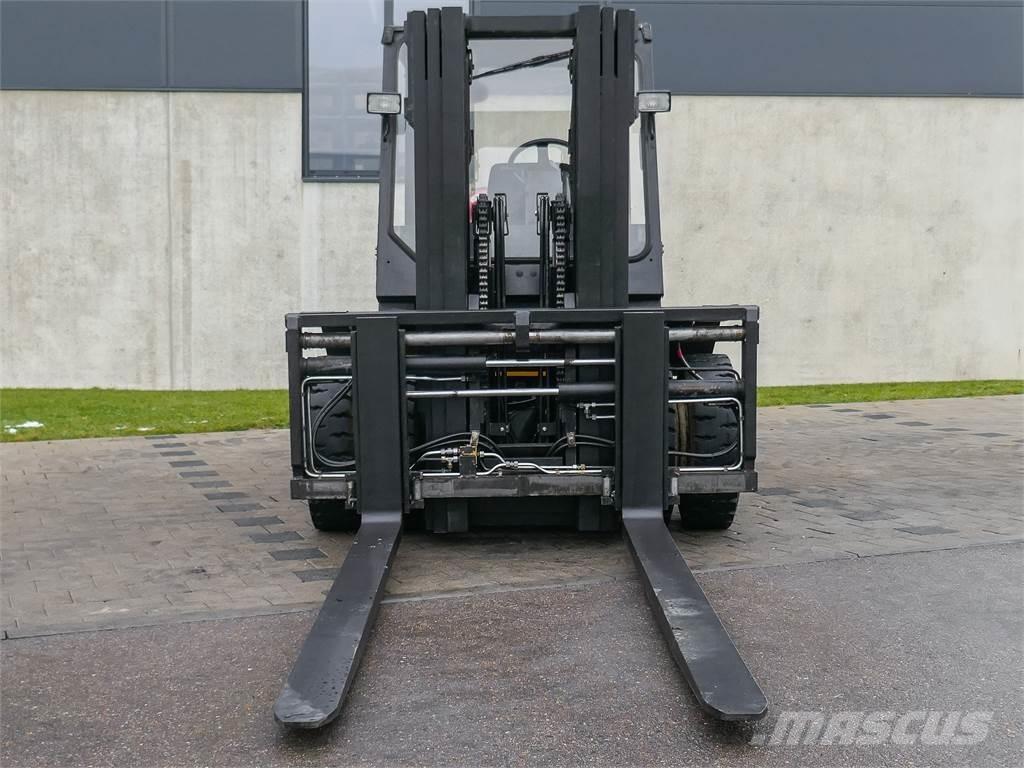 Yale GLP50MF LPG trucks