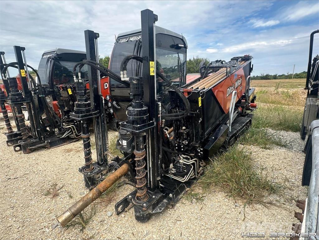 Ditch Witch AT32 Horizontal Directional Drilling Equipment