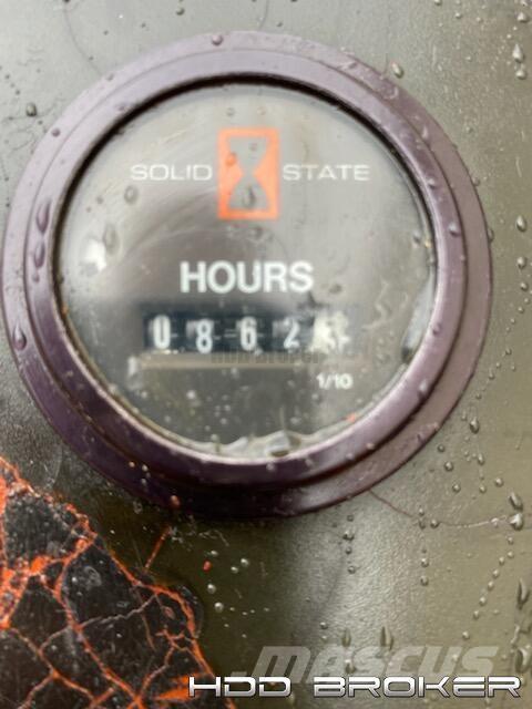 Ditch Witch JT520 Horizontal Directional Drilling Equipment