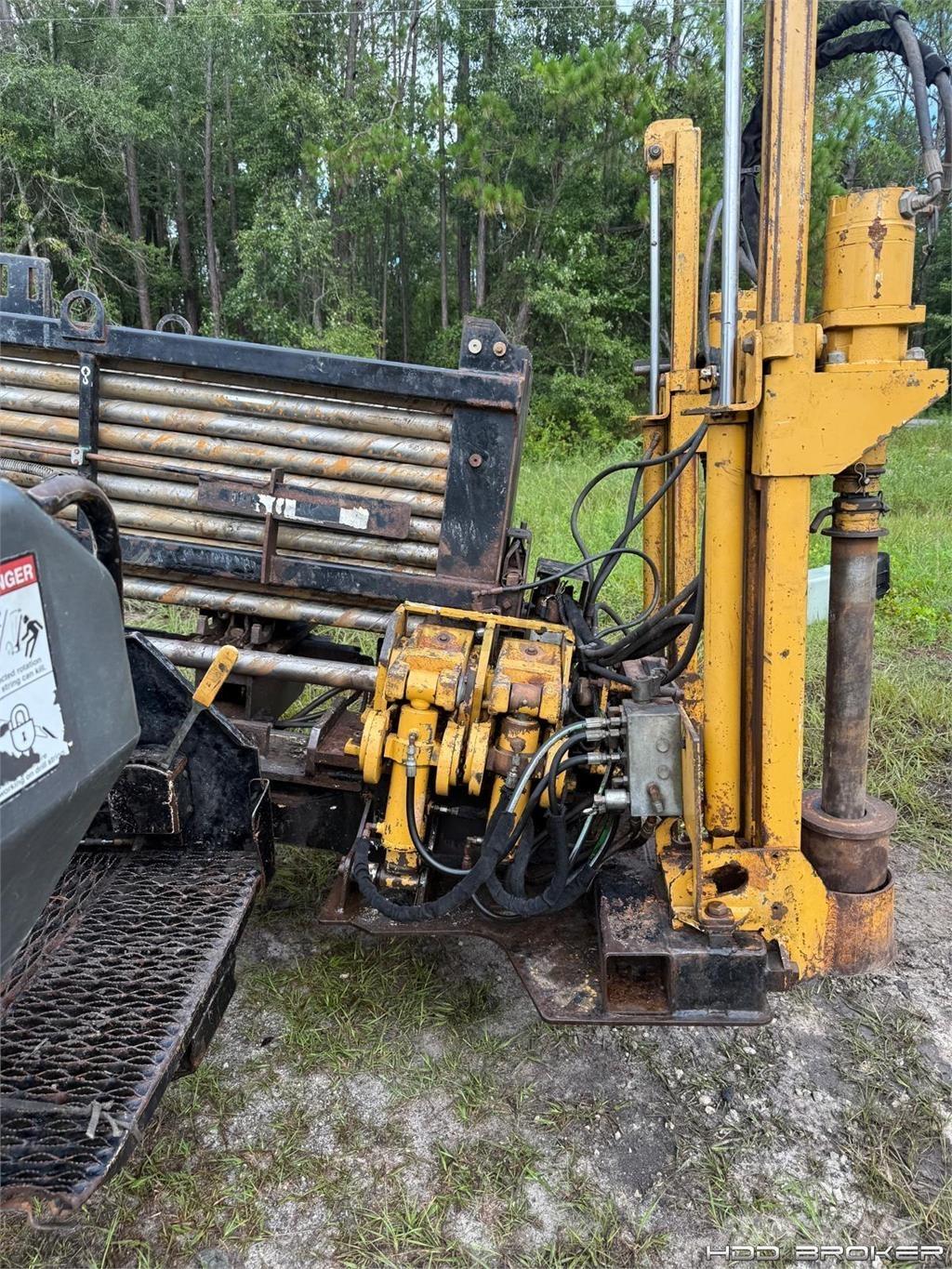 Vermeer D24x40 Series II Horizontal Directional Drilling Equipment