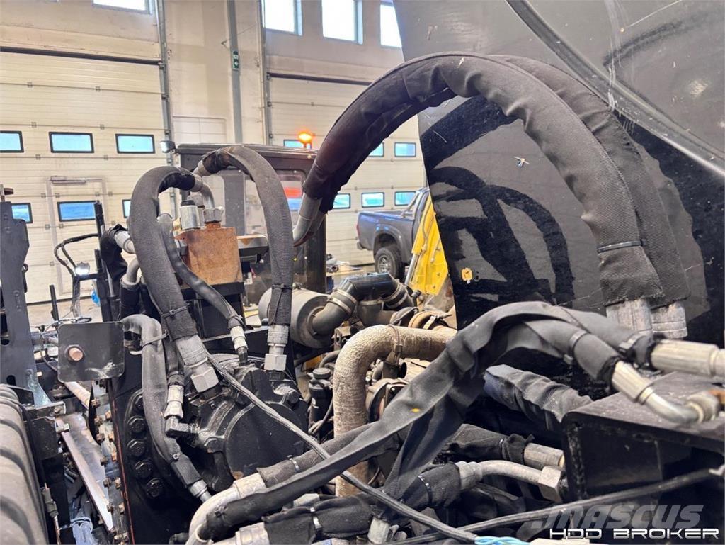 Vermeer D24x40 Series II Horizontal Directional Drilling Equipment