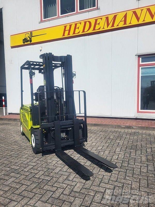 Clark GEX30L Electric forklift trucks
