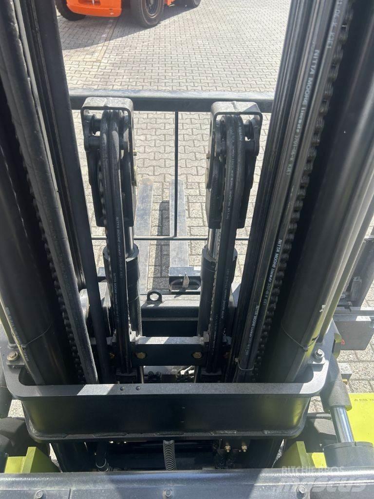 Clark GEX50 Electric forklift trucks