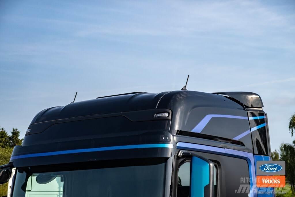 Ford F-MAX 500 4x2 Tractor Units