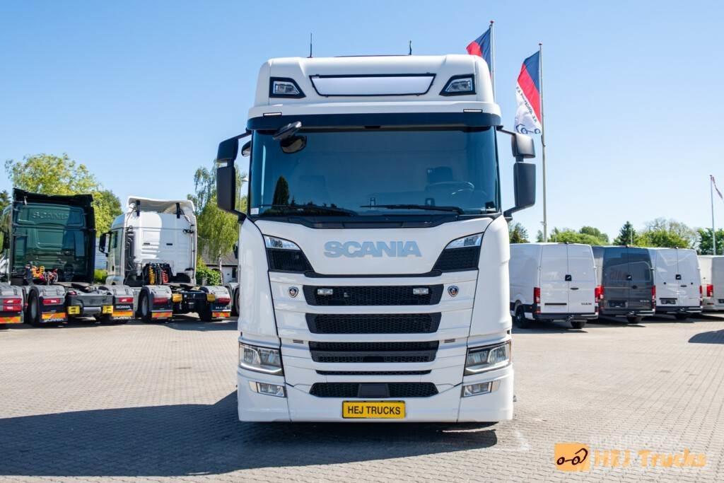 Scania R450 A6x2NB Tractor Units