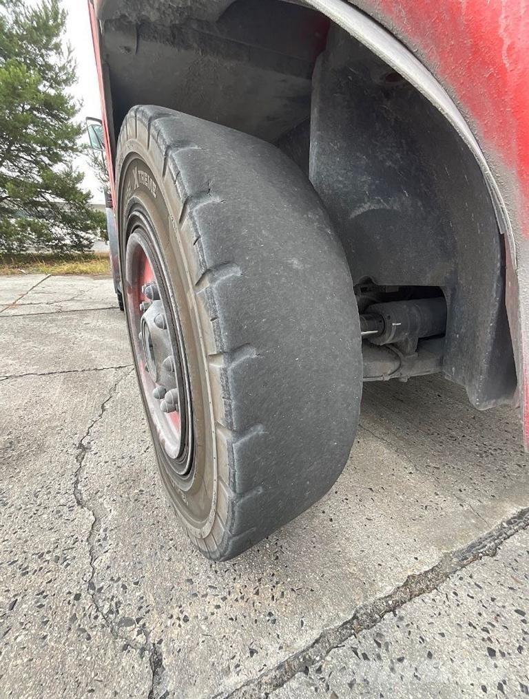 Linde H120/02 Diesel trucks