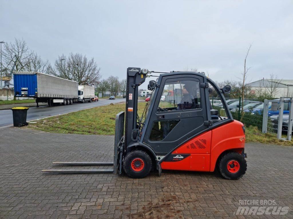 Linde H25D-02 Diesel trucks