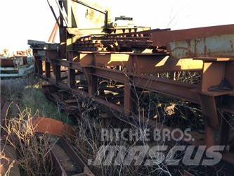  Bedding 600 ton Work boats / barges