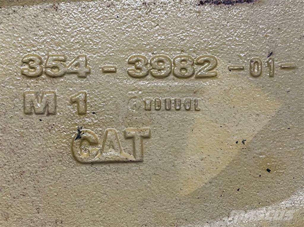 CAT 908M Link Arm 354-3982 Other components