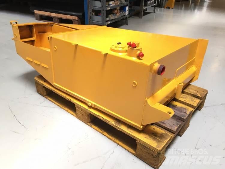  Dieseltank Volvo A25 Other components