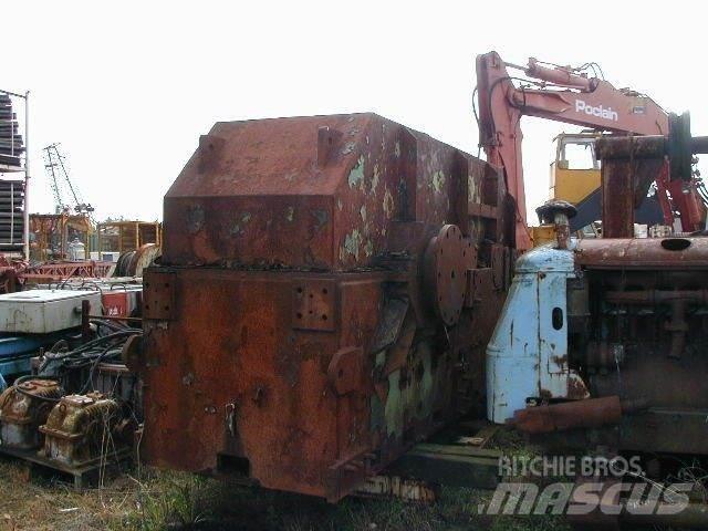  Dobbel tromle spil Hoists, winches and material elevators