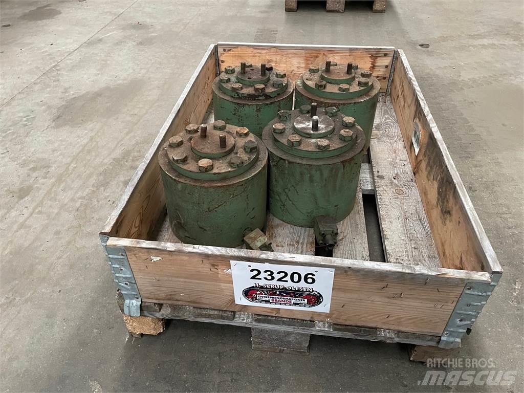  Donkrafte 100 Ton - 4 stk. Other components