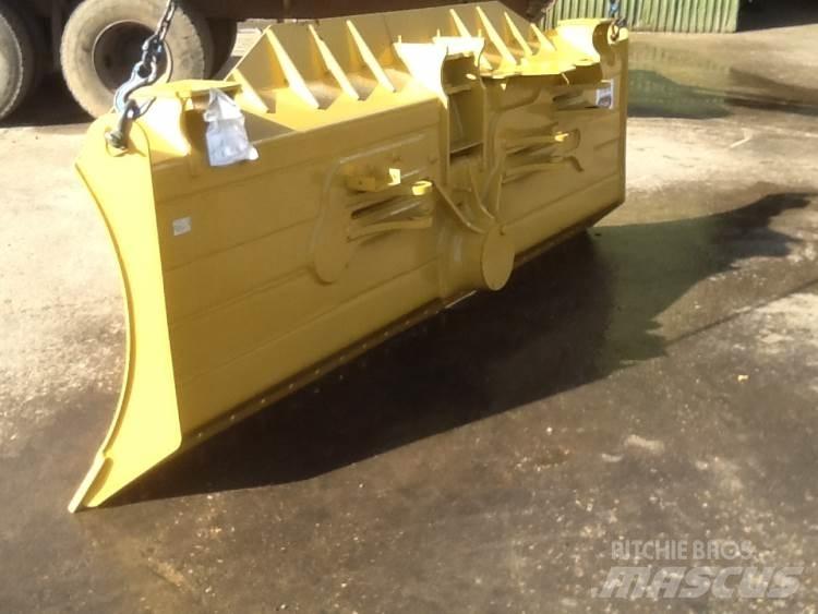  Dozerblad ex. Cat D6K Other components