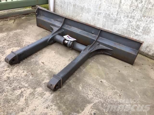  Dozerblad ex. Volvo ECR88 Other components