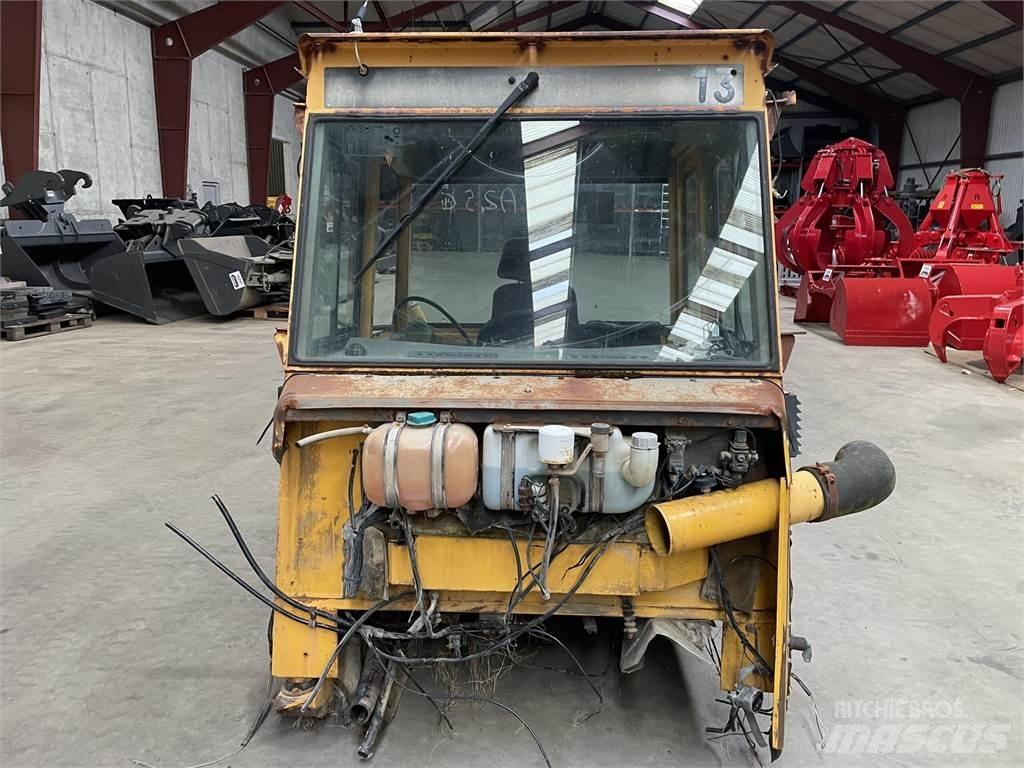  Førerhus ex. Volvo A25C Other components