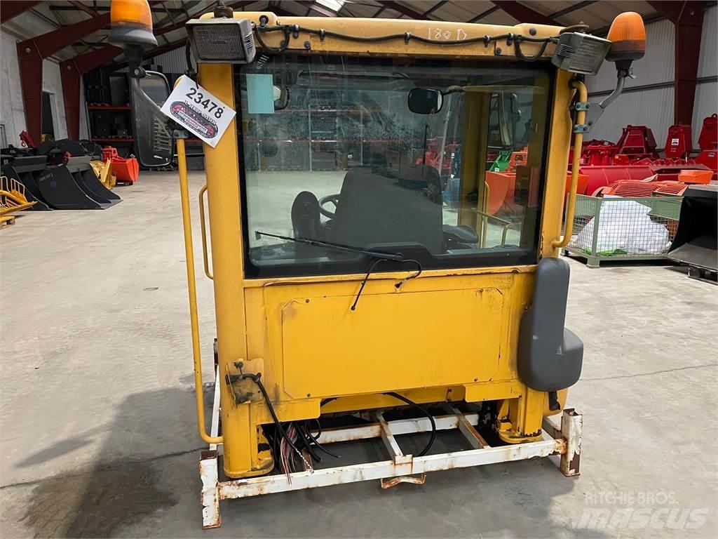  Førerhus, ex. Volvo L180D Other components