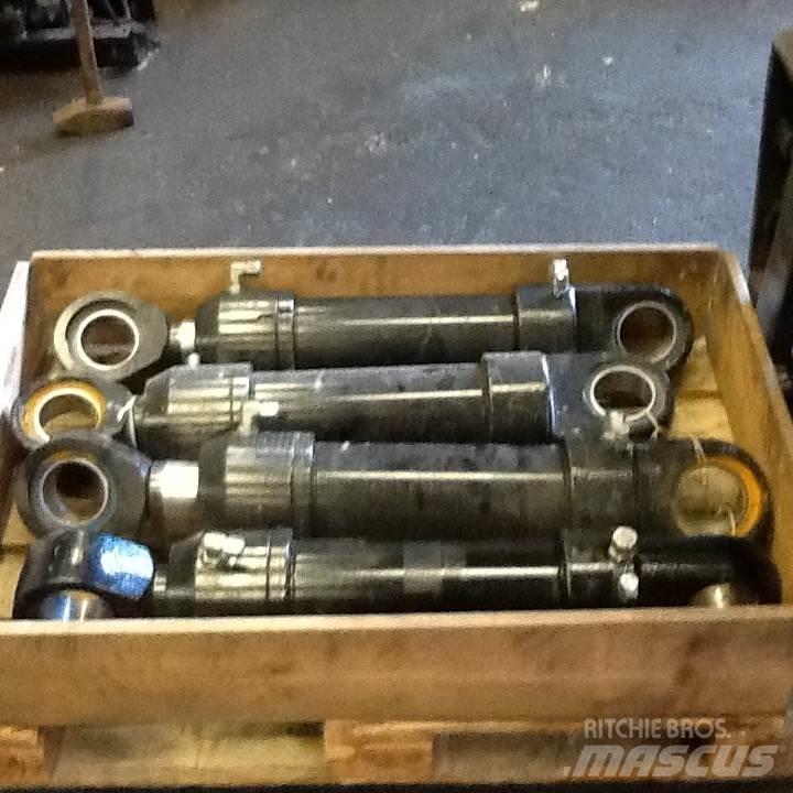  Hyd. cylinder - 1 stk tilbage Hydraulics