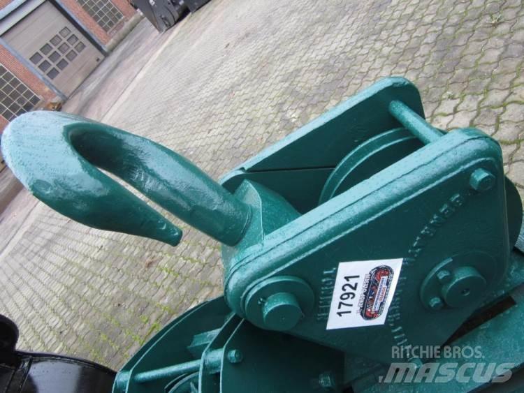  Krankrog ca. 30 tons Crane parts and equipment