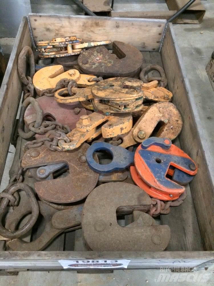  Pladeklør, diverse 1 palle Crane parts and equipment