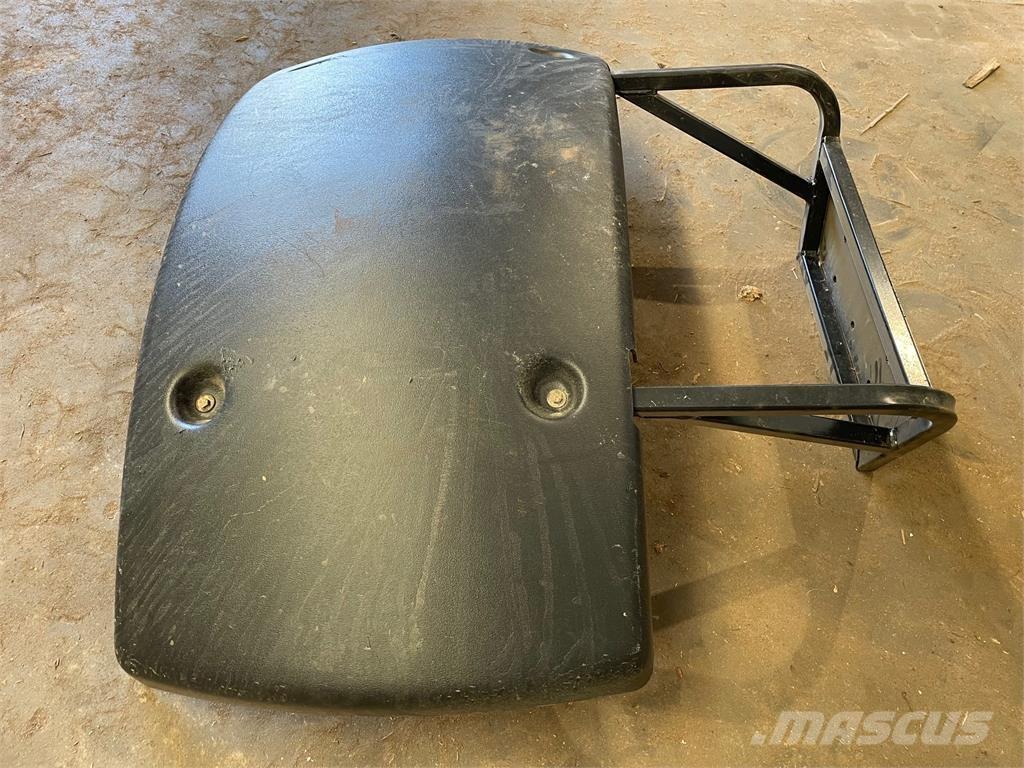  Skærme ex. Cat 924M - 4 stk Other components