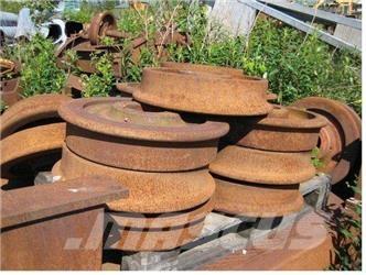  Skinnehjul - 2 stk Tyres, wheels and rims