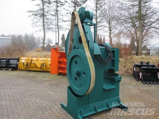  Skrotsaks Pulveriser  (Demolition Crusher ) 