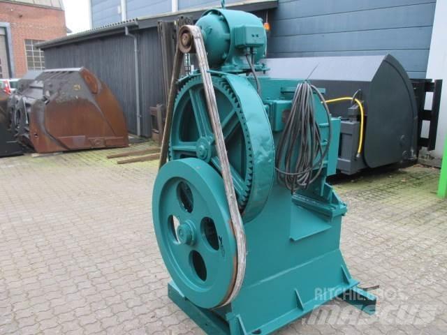  Skrotsaks Pulveriser  (Demolition Crusher ) 