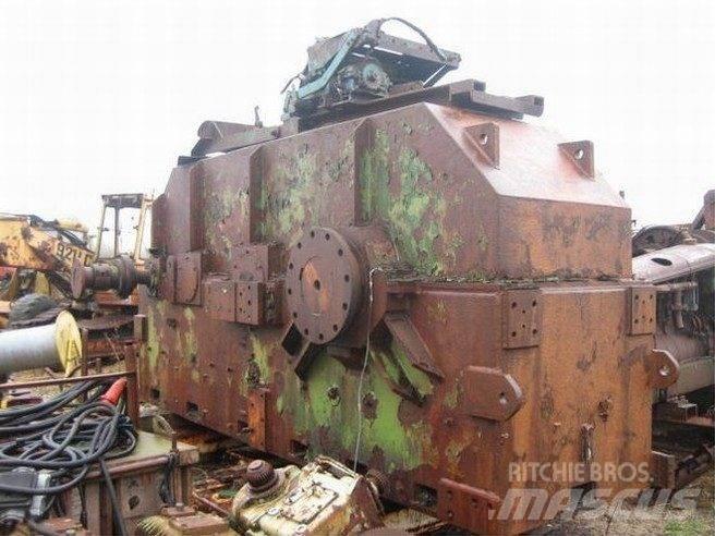  Spil ex Dana Hull Grimsby Hoists, winches and material elevators
