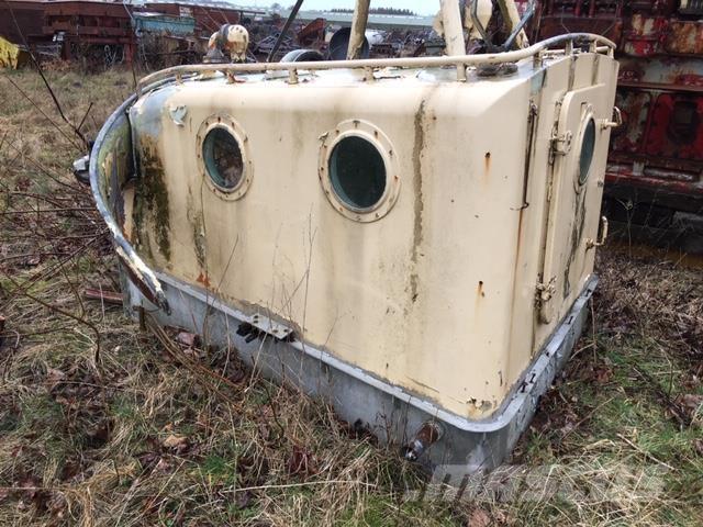  Styrehus, aluminium - ex Svend Marine engine units