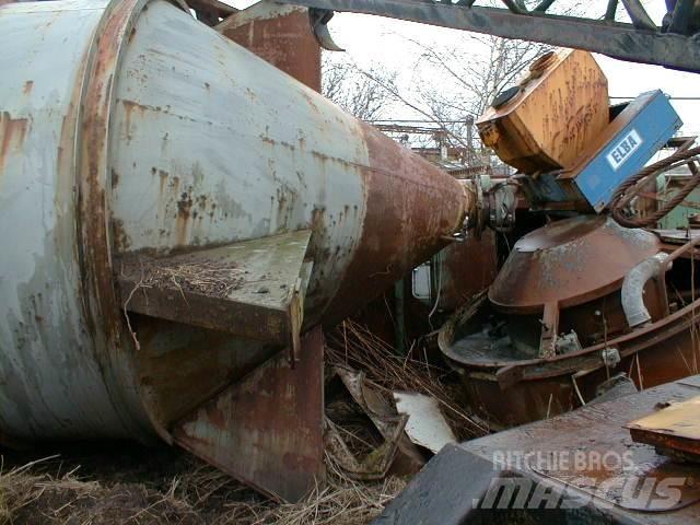  Tank Other components