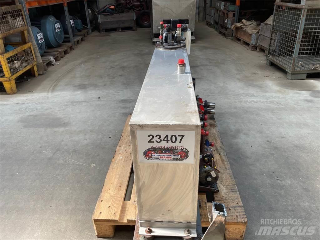  Tank, rustfri - ca. 200 Ltr. Other components