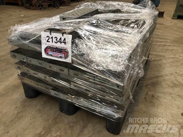  Trin, galvaniserede - 117 stk. Other components