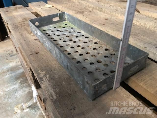  Trin, galvaniserede - 117 stk. Other components