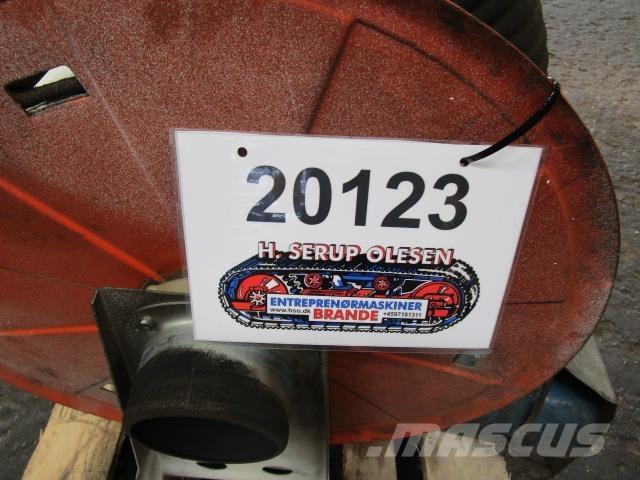  Udsuger med opruller Other components