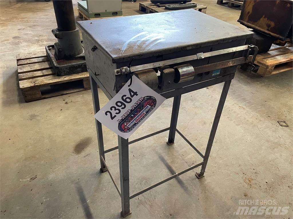  Vægt, mekanisk 76 kg Other components