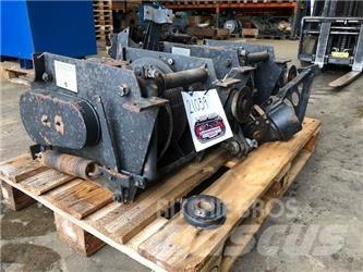 VEB spil - 2,5 T - 2 stk. Hoists, winches and material elevators