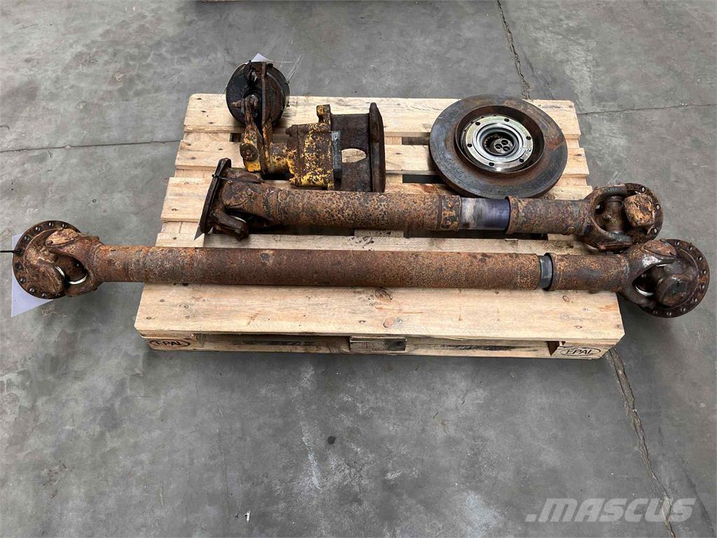 Volvo A25C 6x6 kardan Other components