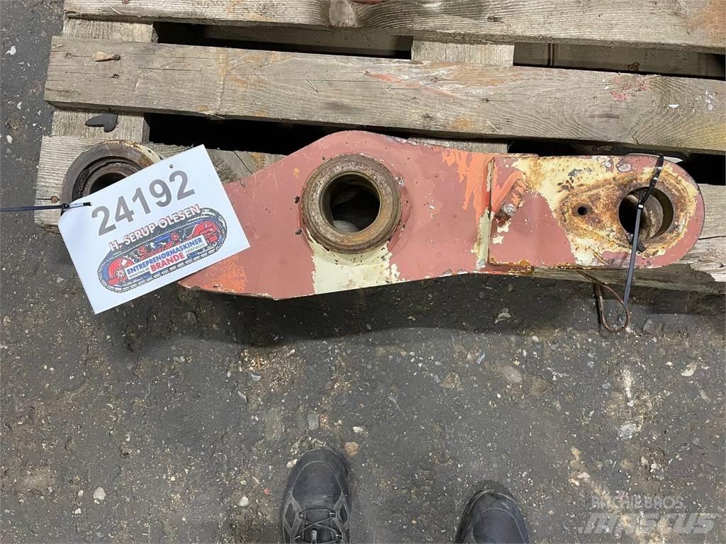 Volvo L120 Link Arm Other components