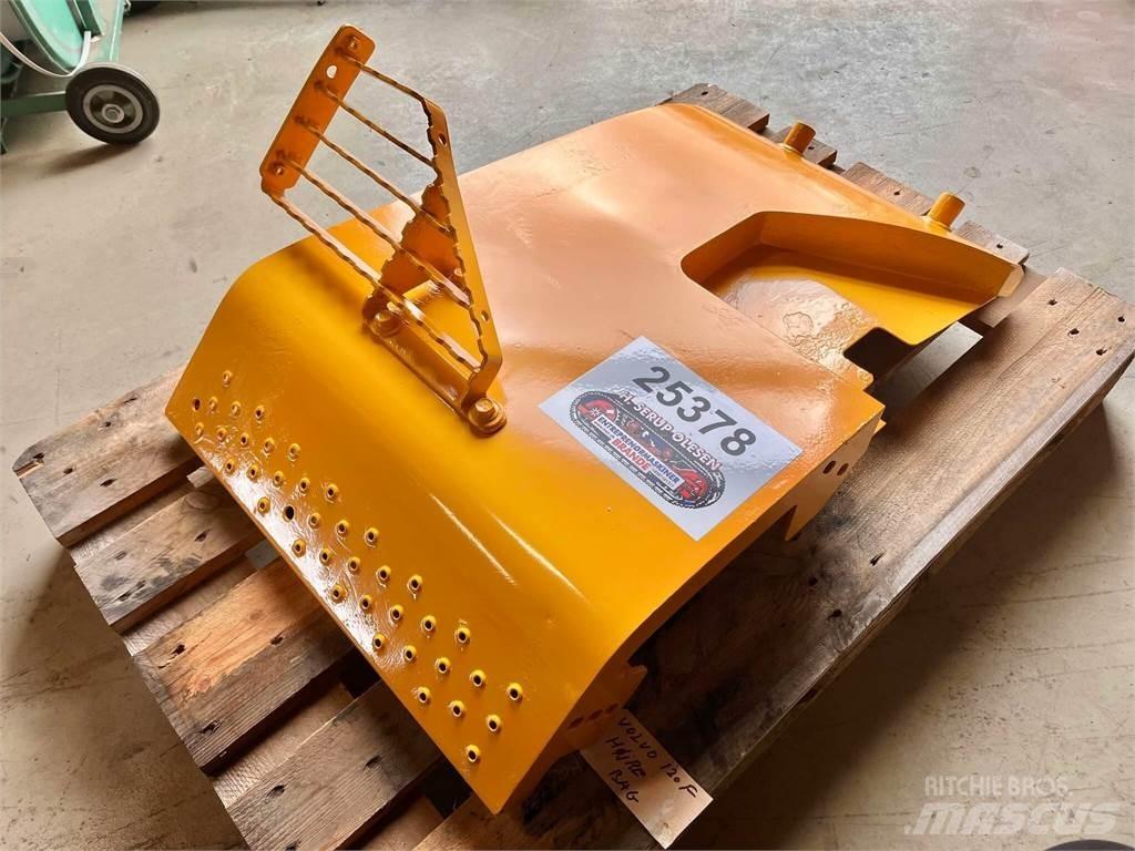 Volvo L120F bagskærm Other components
