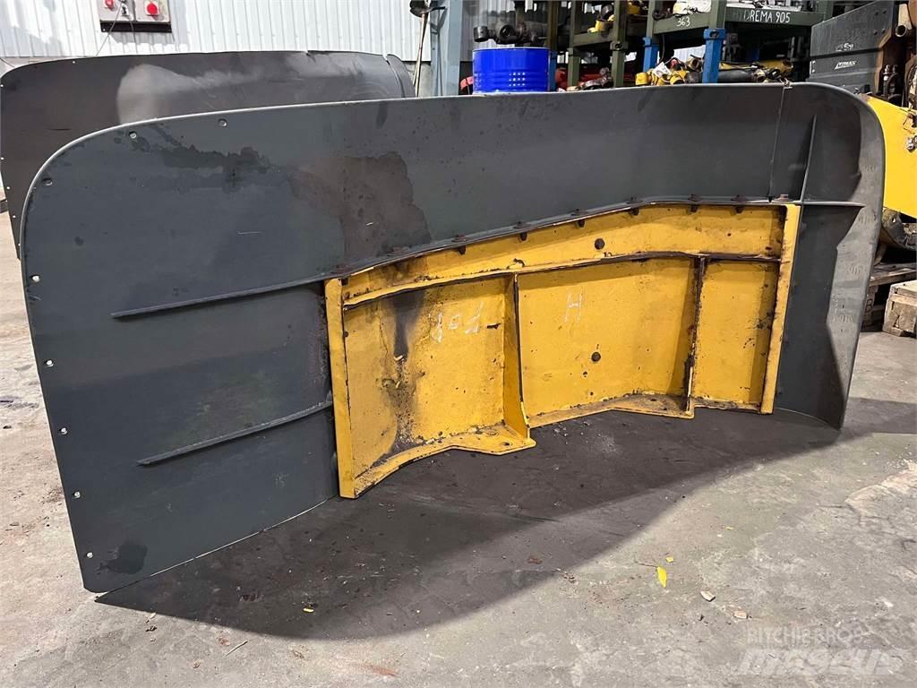 Volvo L120F frontskærm Other components