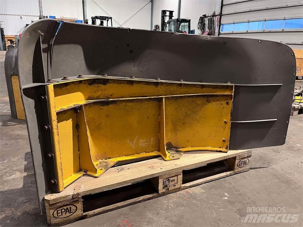 Volvo L120F frontskærm Other components