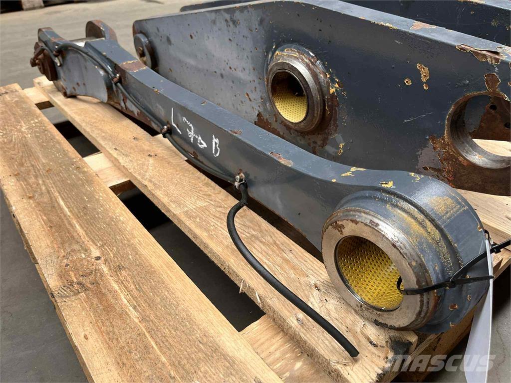 Volvo L70B Link Arm Other components