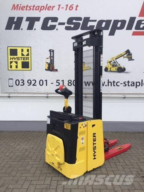 Hyster S1.5S Pedestrian stacker