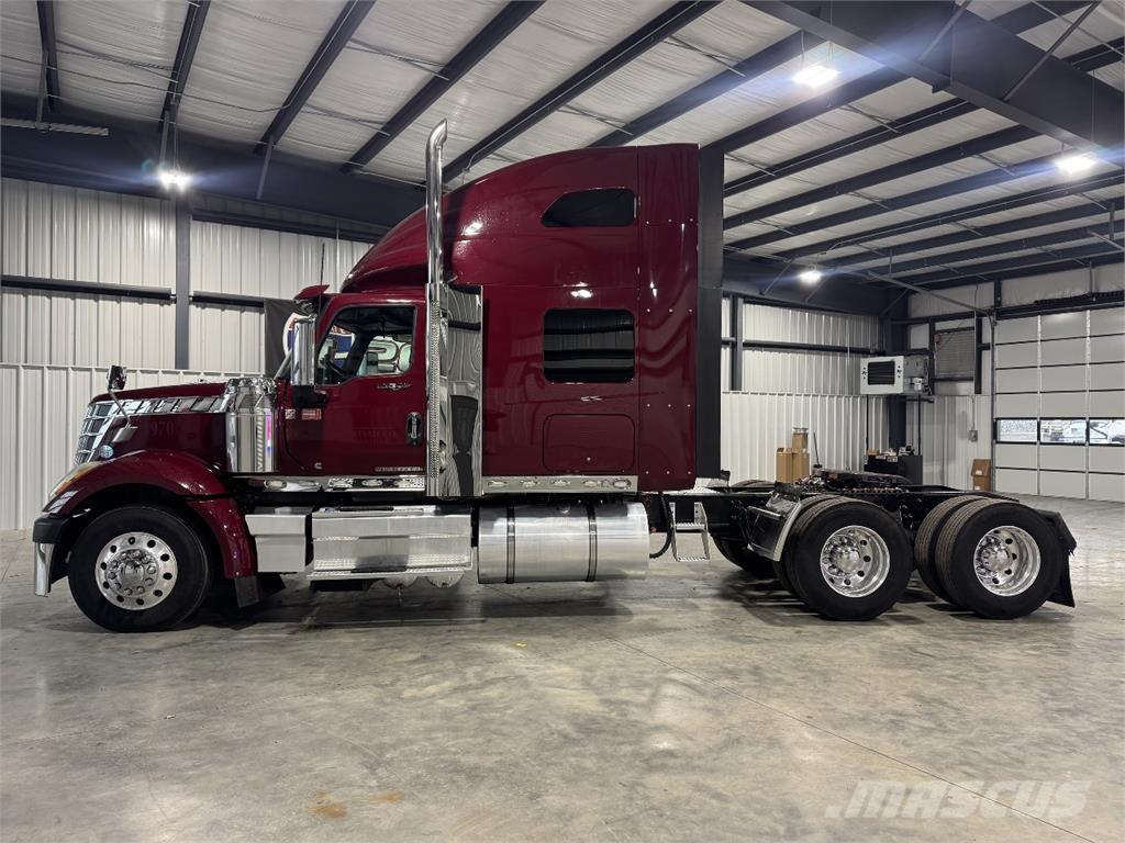 International LS532 Tractor Units