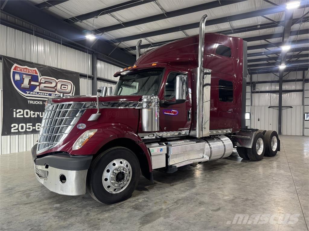 International LS532 Tractor Units